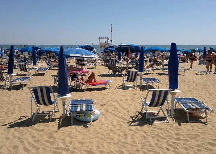 Hotel Beach2